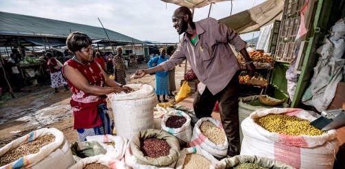 KENYA Makueni
People selling seeds and beans in a market in the town of Wote.
Credit: Panos / Sven Torfinn