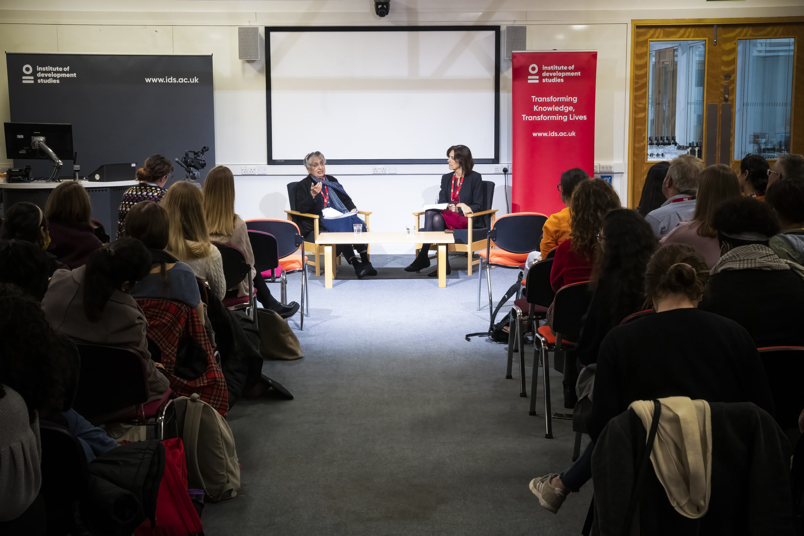 Yasmeen Lari and IDS Director Melissa LEach at the IDS Annual Lecture 2022