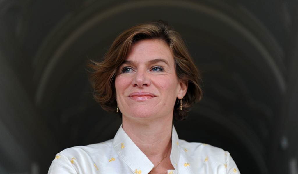 This is a photo of Mariana Mazzucato.